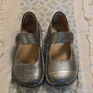 Alegria Metallic Women's Mary Jane Shoes